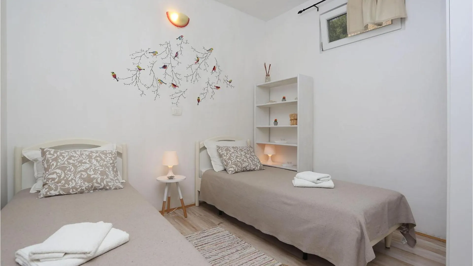 Nice Home In Ripenda Verbanci With Kitchen Ripenda Kras Holiday home
