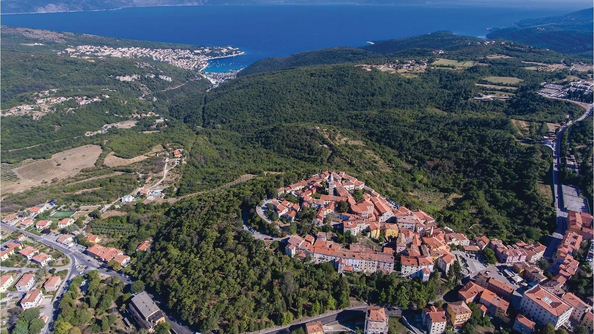 Dom wakacyjny Nice Home In Ripenda Verbanci With Kitchen Ripenda Kras